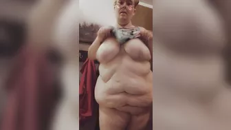 Big belly and big tits jumping