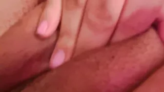 RUBBING BIG DADDY’s CUM ALL OVER MY CHUBBY PUSSY ????????