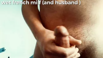 Je me branle en pensant à la chatte humide de ma milf