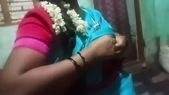 Priyanka bigg boobs show in home