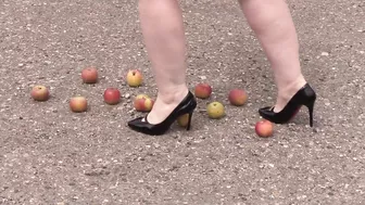 Crush fetish outdoors Fat legs in high heel shoes crush apples