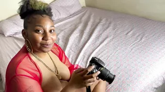 Juicy Fuck Her Photographer So She Want Have To Pay For extra Pictures