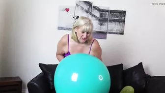 Mature Big Balloon Popping Fetish