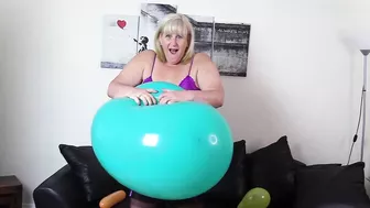 Mature Big Balloon Popping Fetish