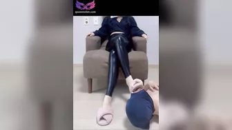 Slave worship shoes tattoo slave Korean elegant and sexy queen