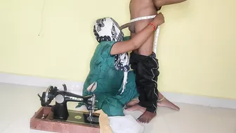 Tailor wali customer k land dhak k Hui deewani