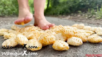 Foot Crushing Crisps