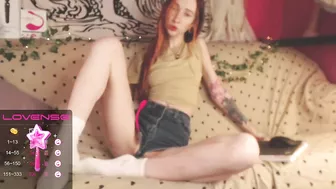 ????️private record with foot fetish alt-girl model????️
