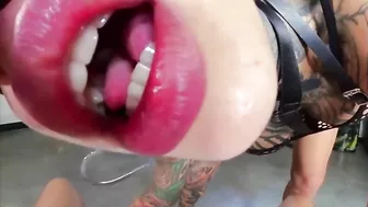 Stripper gets fucked by a horny big cock and blows it with her forked tongue