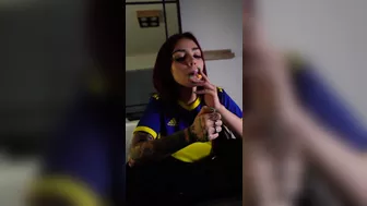 Argentina fanatica de Boca me la chupa toda antes del partido de futbol Fluminense - Boca Juniors