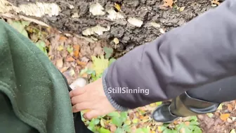 Hot OUTDOOR shoejob in the woods with LEATHER boots????