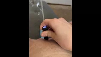 Squirting like crazy to vibrator