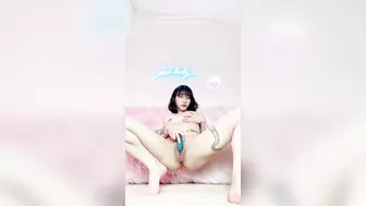 Cute fit squatting Asian girl pleasures her big clit while dripping pussy juices