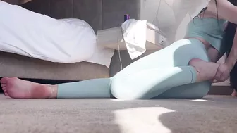 Hot girl stretches during yoga! Footfetish