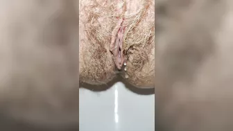 Delicious hairy pussy pissing mega close up