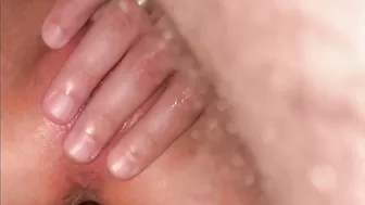 Close up fuck. Quick squirt and cumshot.