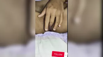 Pussy Fingure