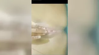 TikToker Queen fingering, TikToker dasi Pakistani, Indian Queen apnii sexy pussy ma fingers dalti ha full awaz k Sath