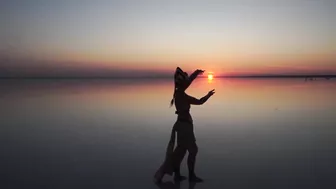 Walk seminaked by Elton-saltlake in Egypt dress-style