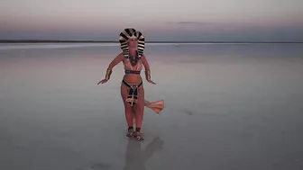 Walk seminaked by Elton-saltlake in Egypt dress-style