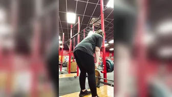 Big Ass Babe Gym Workout • Tight Activewear on Ass & Legs • Amateur Real Natural Body