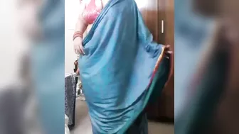 indian step mom teasing step son with big ass