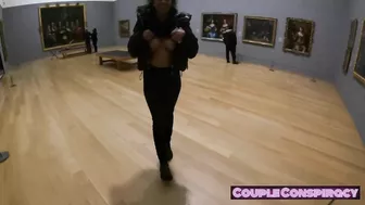 Flashing in the public busy museum got caught by security