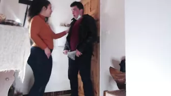 Surprise Amateur Blowjob to the Amazon Delivery Man