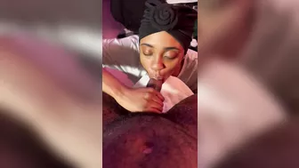 SUCKING DICK IN HER BONNET MAKES HER PUSSY WET