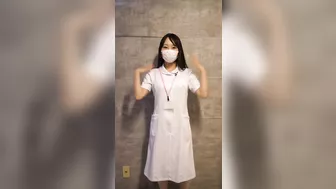 [Tiktok] japanese nurse dance naked at work