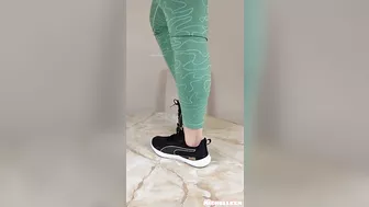 Hot blonde sneaker try on