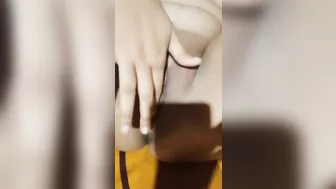 Hot girl fingering her pussy. Bangladeshi girls sex video. Cute girls clitoris moving.