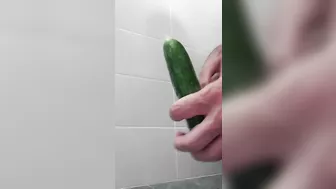 Anal Attempt 2 - Inserting a cucumber in my ass