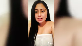 hablando del amor propio de una persona hermosa adeolcente tetona