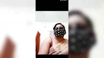 Desi Indian Divya aunty nude video