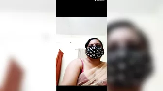 Desi Indian Divya aunty nude video