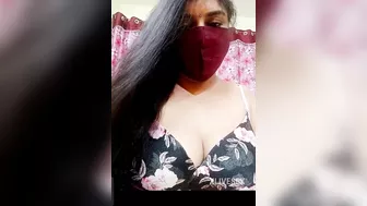 Desi Indian Sex video Divya aunty