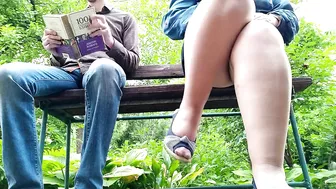 Horny PAWG pissing in a public park bottom view