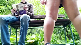 Horny PAWG pissing in a public park bottom view