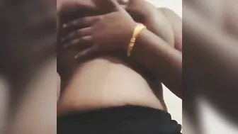 Desi wife playing with big boobs