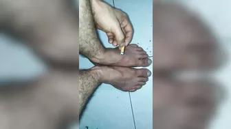 Beautiful feet - SEX for smokers